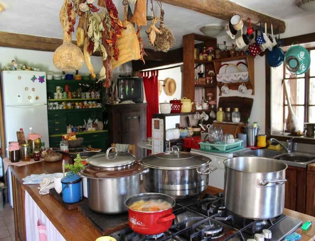 Rural Tourism Family Ravlic Guest House Muzilovcica ภายนอก รูปภาพ
