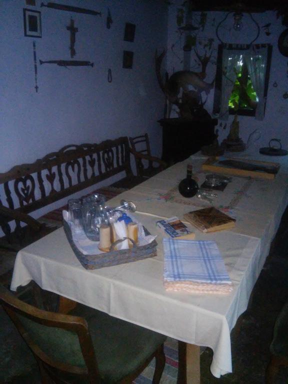 Rural Tourism Family Ravlic Guest House Muzilovcica ภายนอก รูปภาพ