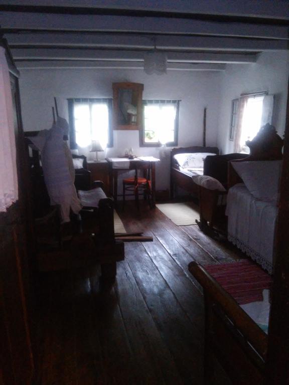 Rural Tourism Family Ravlic Guest House Muzilovcica ภายนอก รูปภาพ
