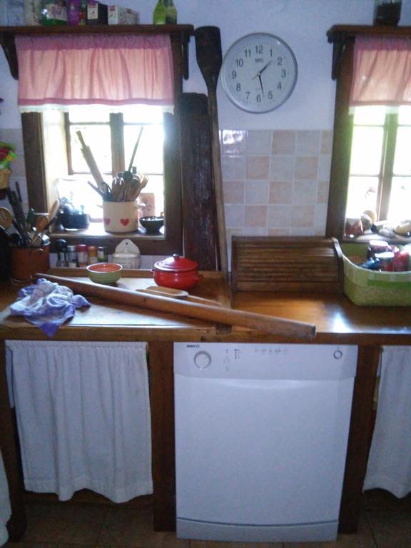 Rural Tourism Family Ravlic Guest House Muzilovcica ภายนอก รูปภาพ